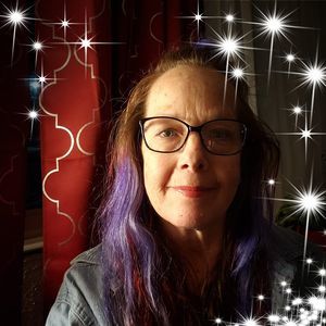 Meet your Posher, Dana